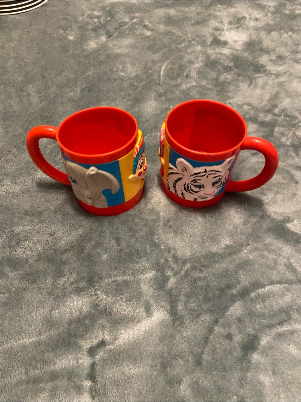 Children's Red Animal Ceramic Mug with Elephant and Tiger Artwork